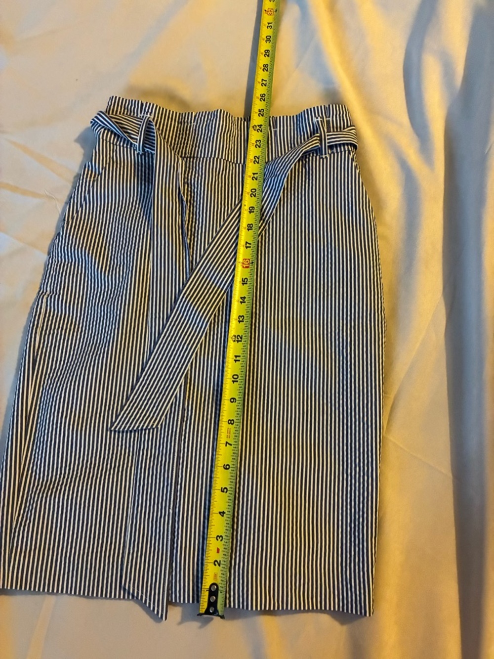 Ann Taylor Black and White Striped Tie-Waist Pencil Skirt - Picture 11 of 11